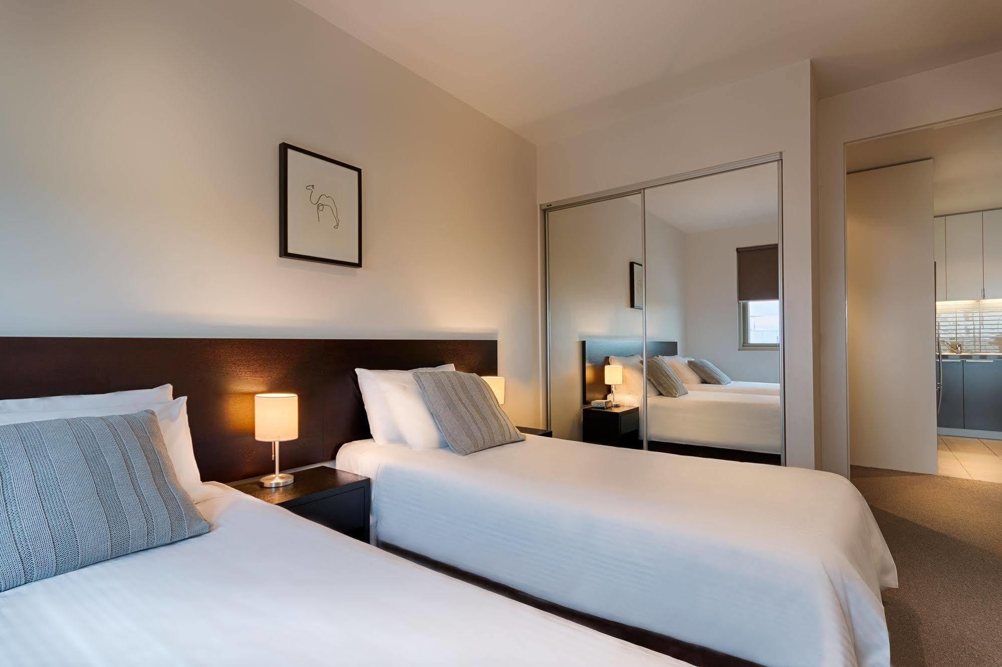 Caroline Serviced Apartments Brighton Melbourne Ngoại thất bức ảnh